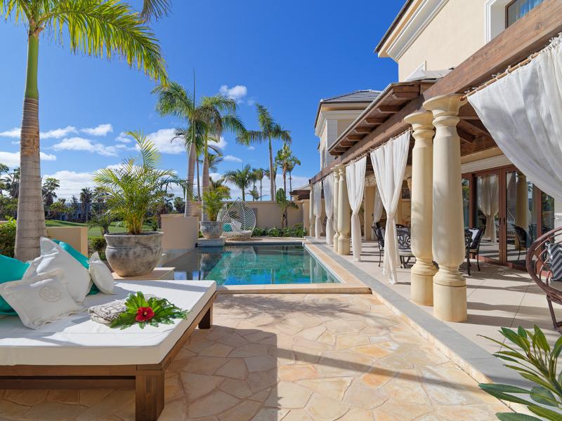 Royal River, Luxury Hotel - Adults Only - Oda