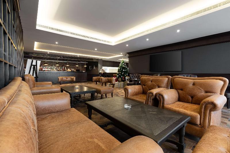 Radisson Blu Hotel, Dubai Canal View - Bar