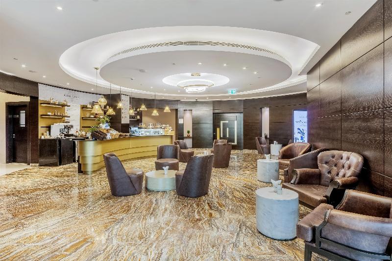 Radisson Blu Hotel, Dubai Canal View - Bar