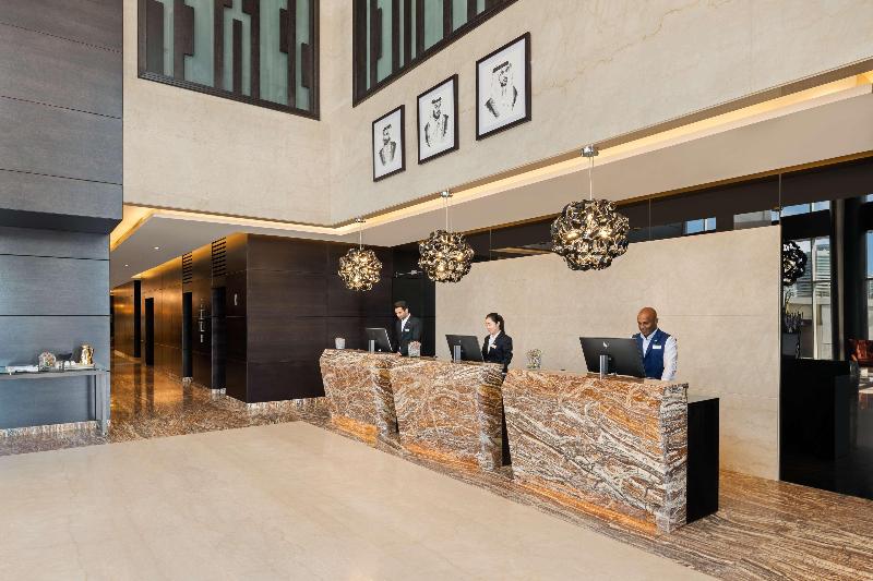 Radisson Blu Hotel, Dubai Canal View - Lobi