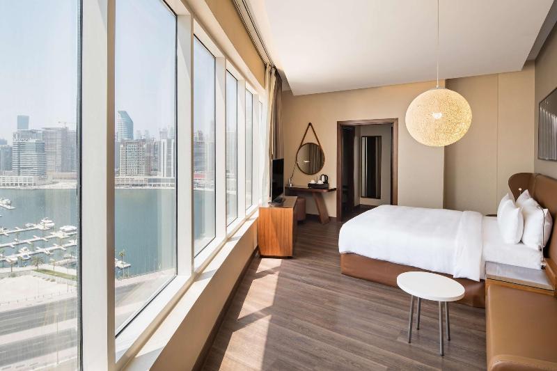 Radisson Blu Hotel, Dubai Canal View - Oda