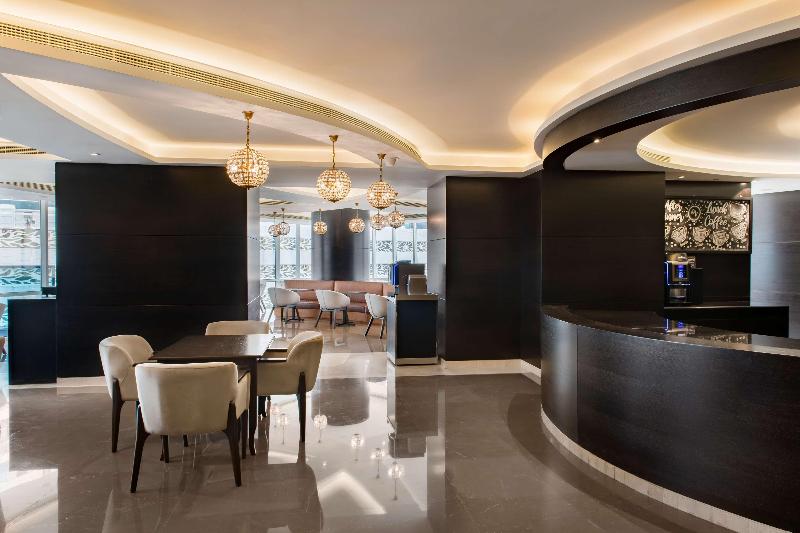 Radisson Blu Hotel, Dubai Canal View - Restoran