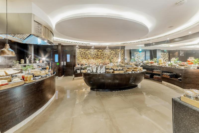 Radisson Blu Hotel, Dubai Canal View - Restoran