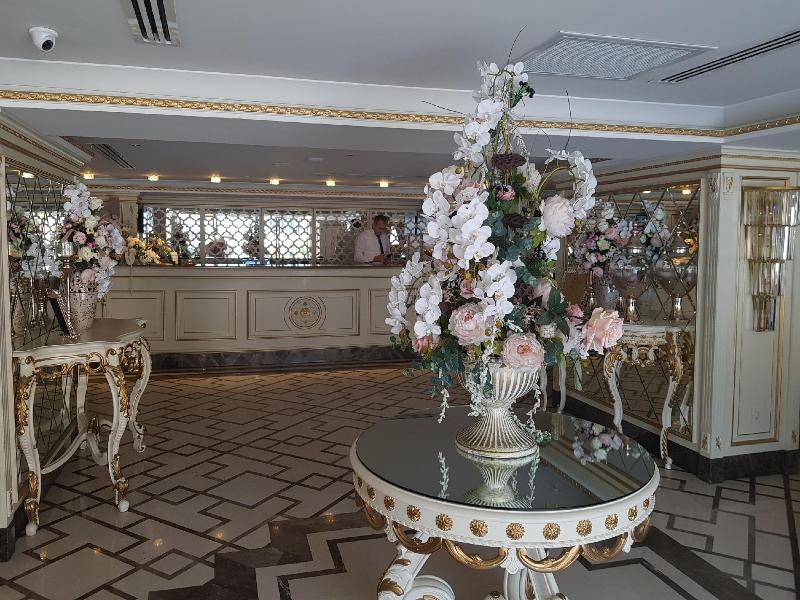Grand Marcello Hotel - Lobi