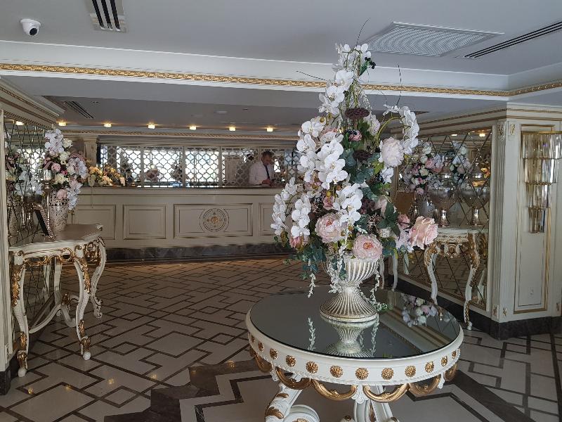 Grand Marcello Hotel - Lobi