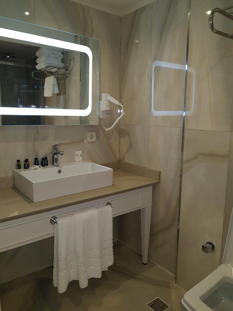 Grand Marcello Hotel - Oda