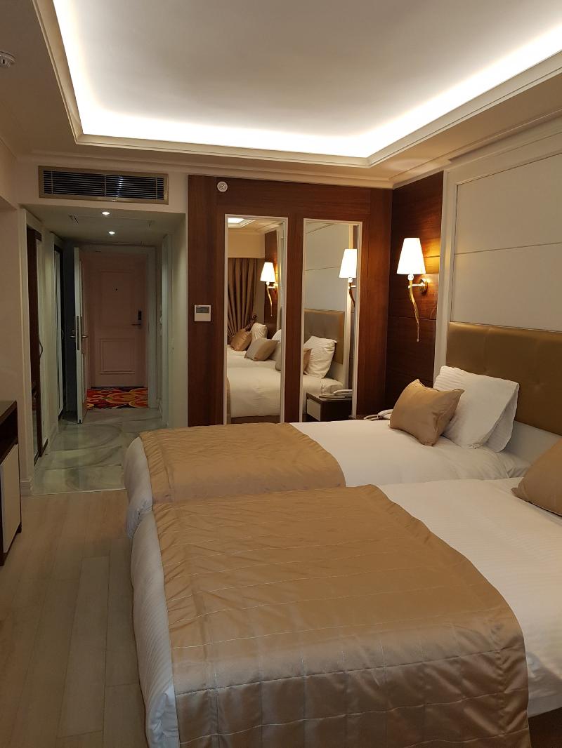 Grand Marcello Hotel - Oda