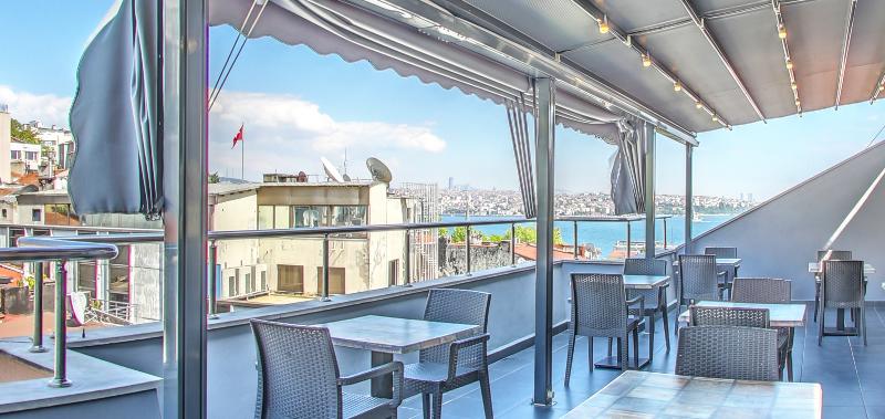 Cihangir Palace - Teras