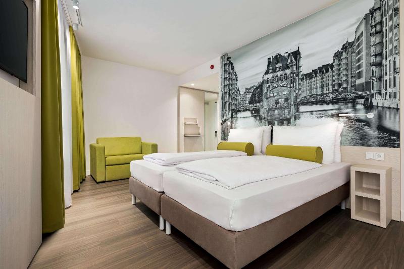 Super 8 by Wyndham Hamburg Mitte - Oda