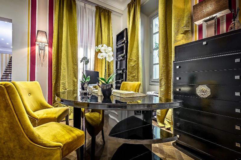 Artè Boutique Hotel - Lobi