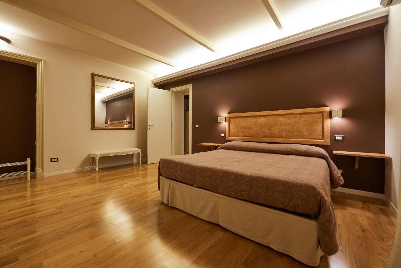 B&B Le Stanze Del Duomo - Oda