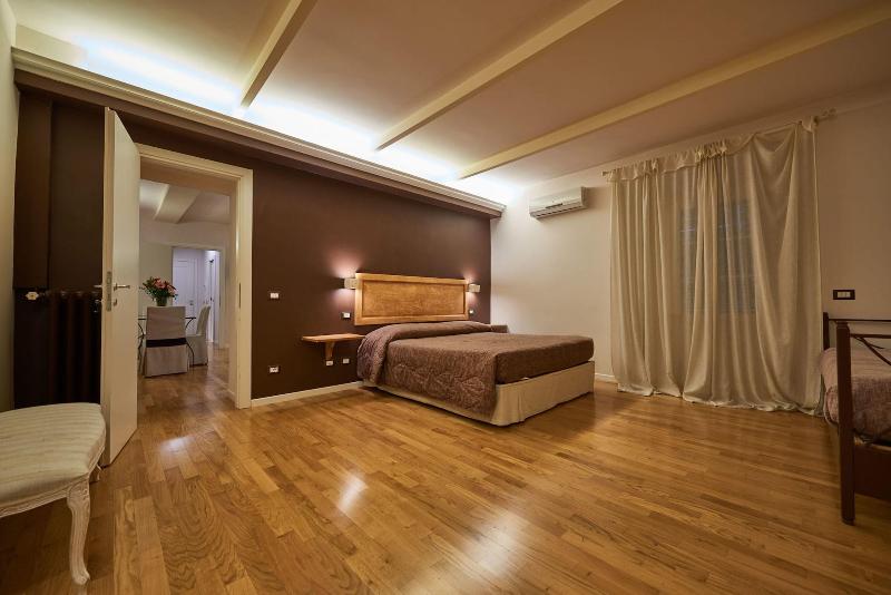 B&B Le Stanze Del Duomo - Oda