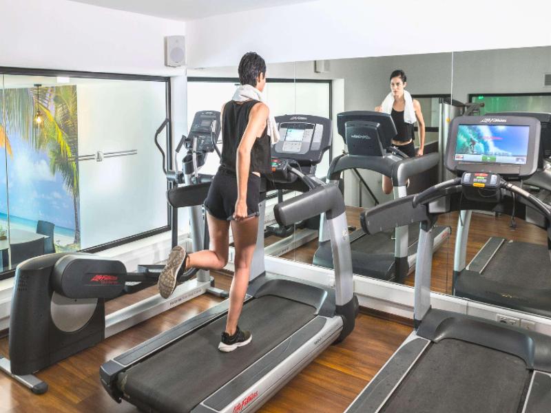 Cavo Maris Beach Hotel - Aktivite