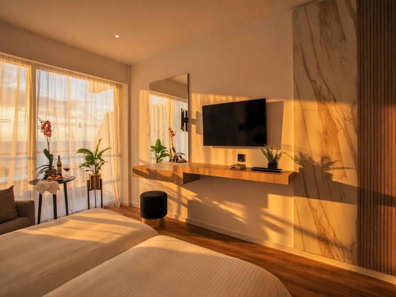 Cavo Maris Beach Hotel - Oda