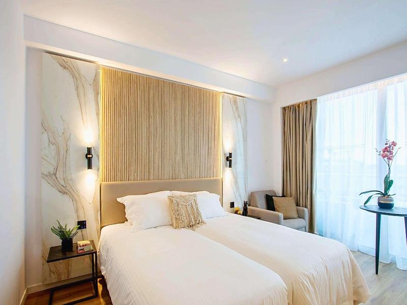Cavo Maris Beach Hotel - Oda