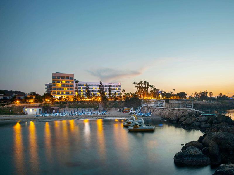 Cavo Maris Beach Hotel - Plaj