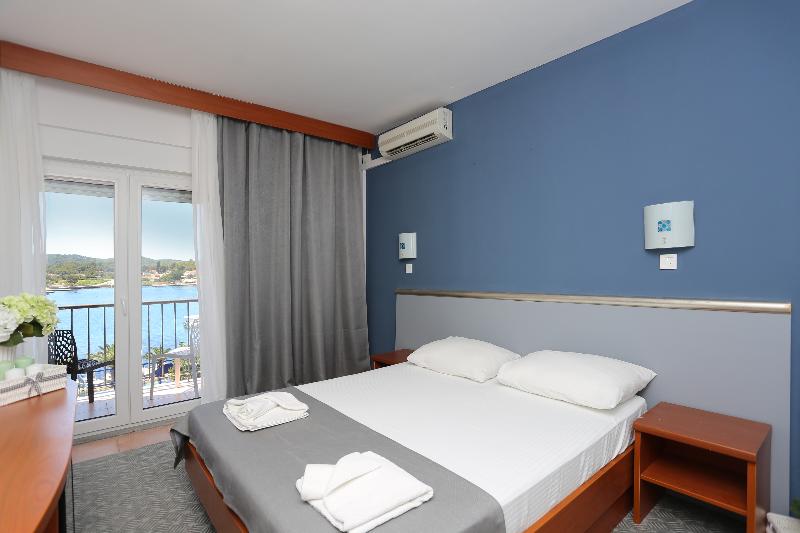 Hotel Lumbarda (New Management 2023) - Oda