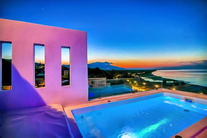 Panorama Suites & Spa - Oda