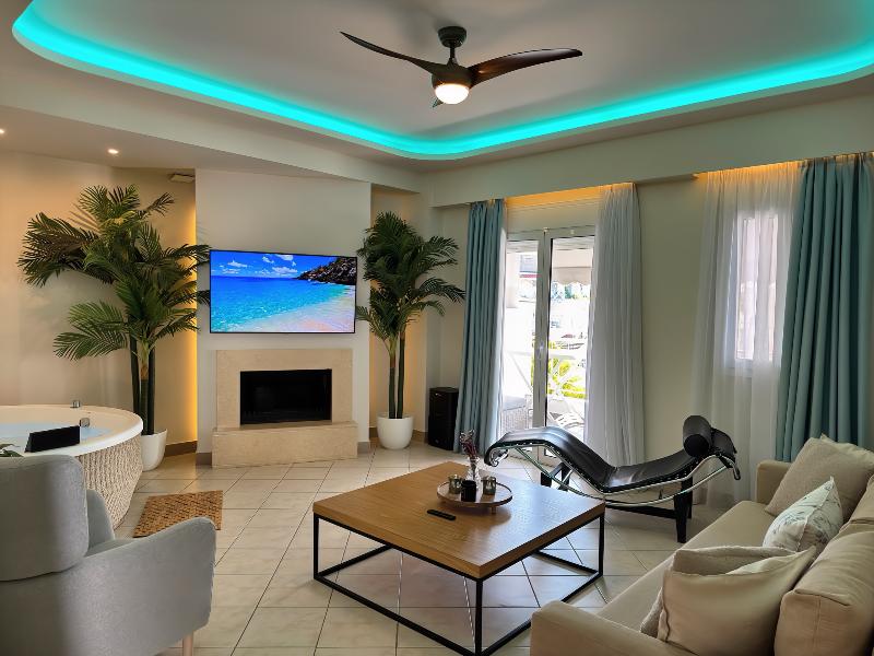 Panorama Suites & Spa - Oda