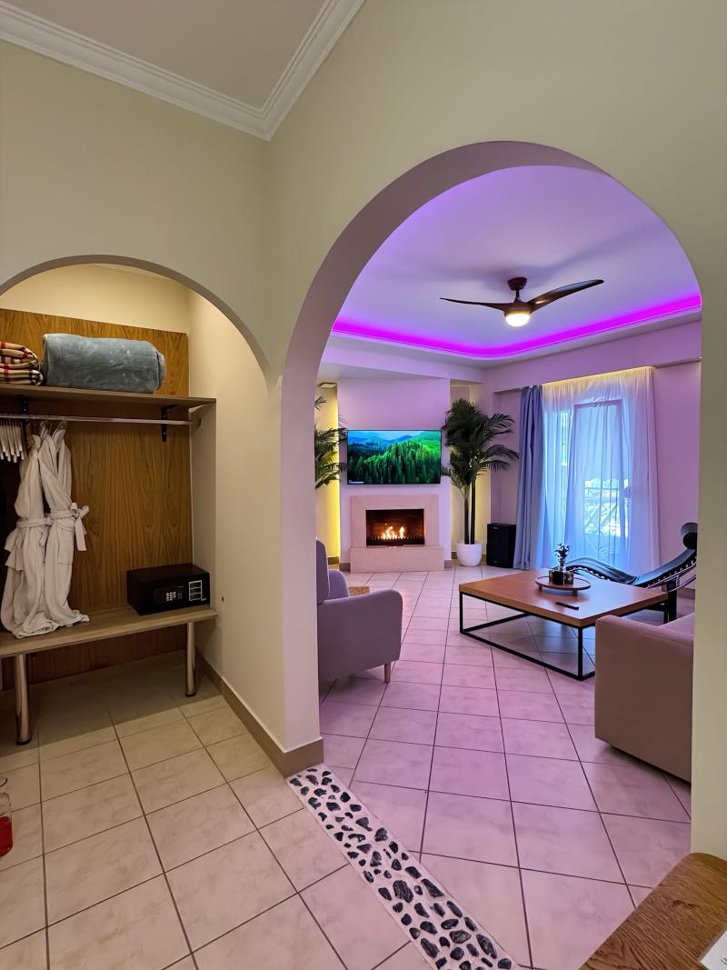 Panorama Suites & Spa - Oda