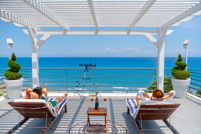 Panorama Suites & Spa - Oda