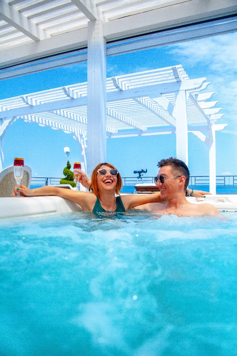 Panorama Suites & Spa - Oda