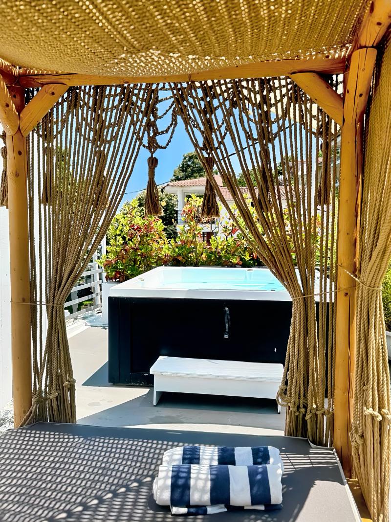 Panorama Suites & Spa - Oda