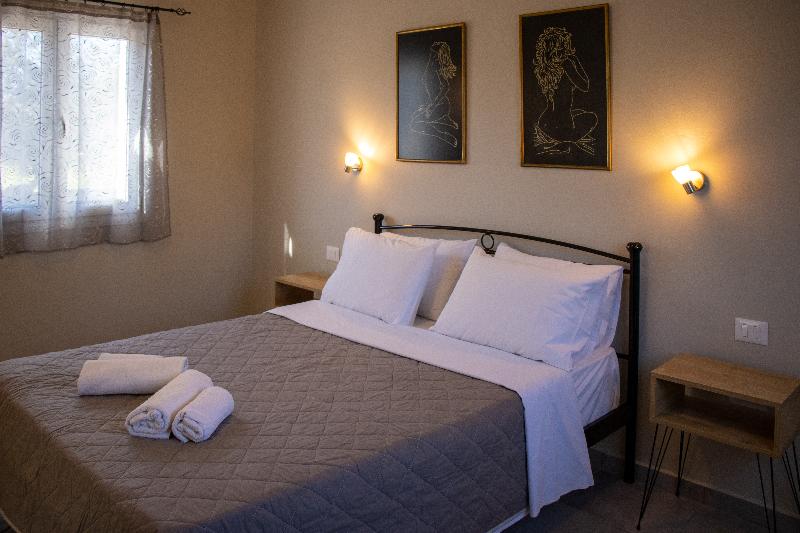 Casa De Rosa Studios & Apartments - Oda