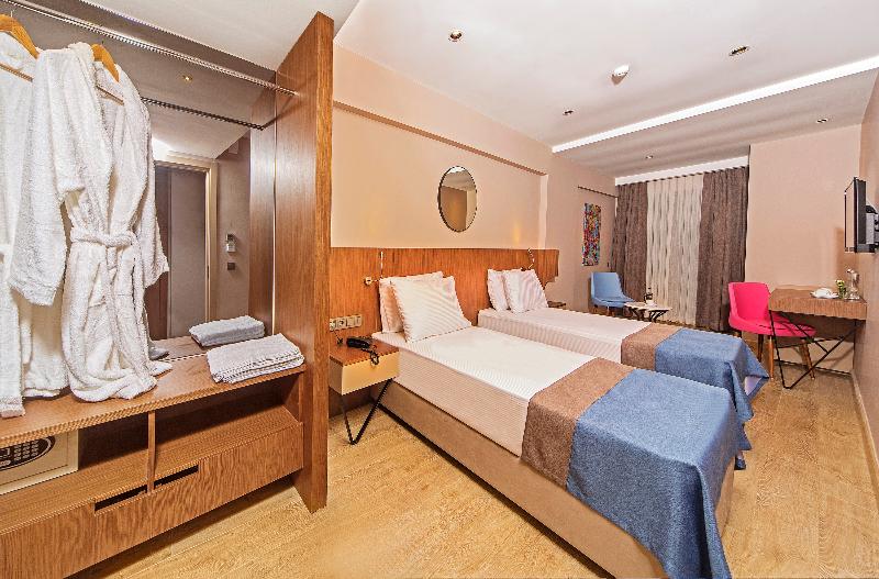 Redmont Hotel Nisantasi - Oda