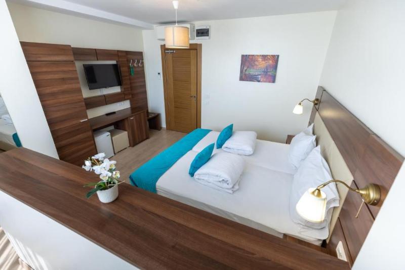Sir Fundeni Hotel - Oda