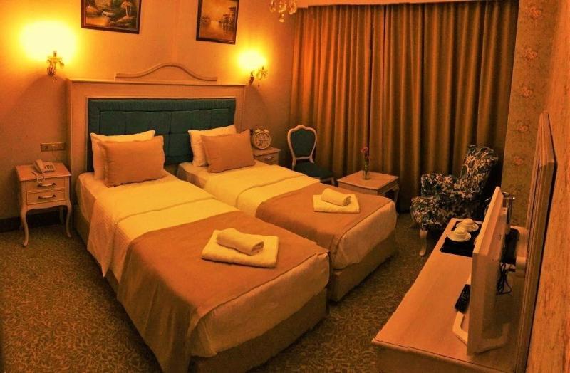 Vendome Hotel - Oda