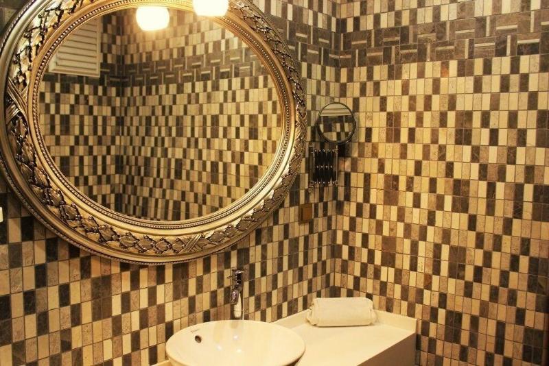 Vendome Hotel - Oda