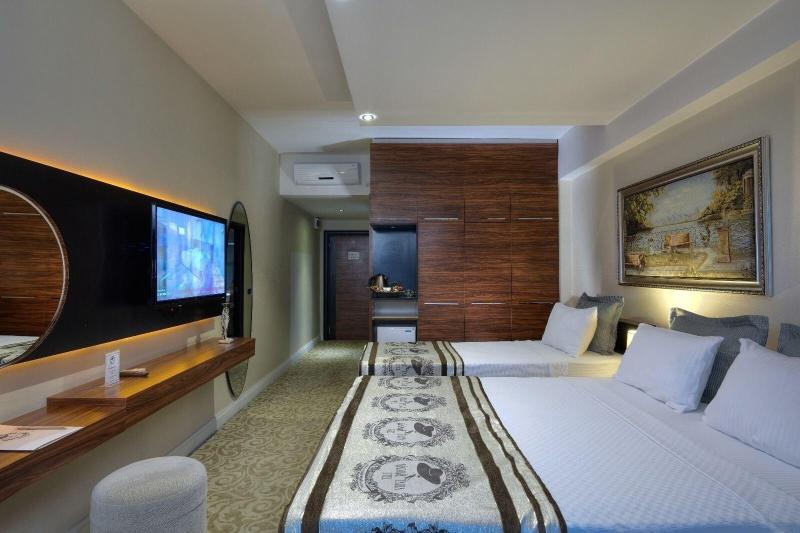 Madame Tadia Otel - Oda
