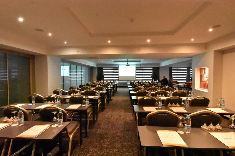 Capella Otel - Toplantı