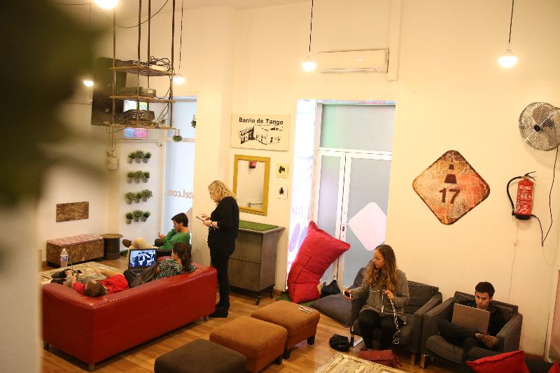 Way Hostel Madrid - Lobi