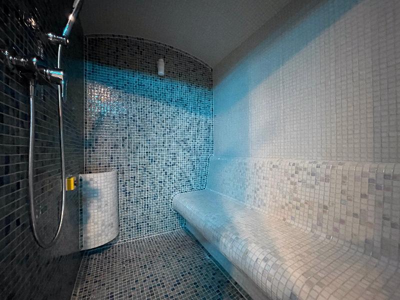 Smart Hotel Budapest - Havuz