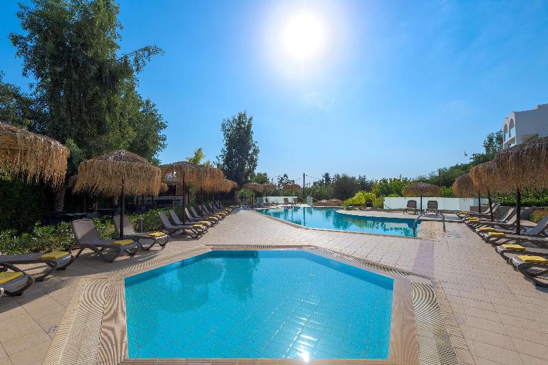 Lindos Breeze Beach Hotel - Havuz