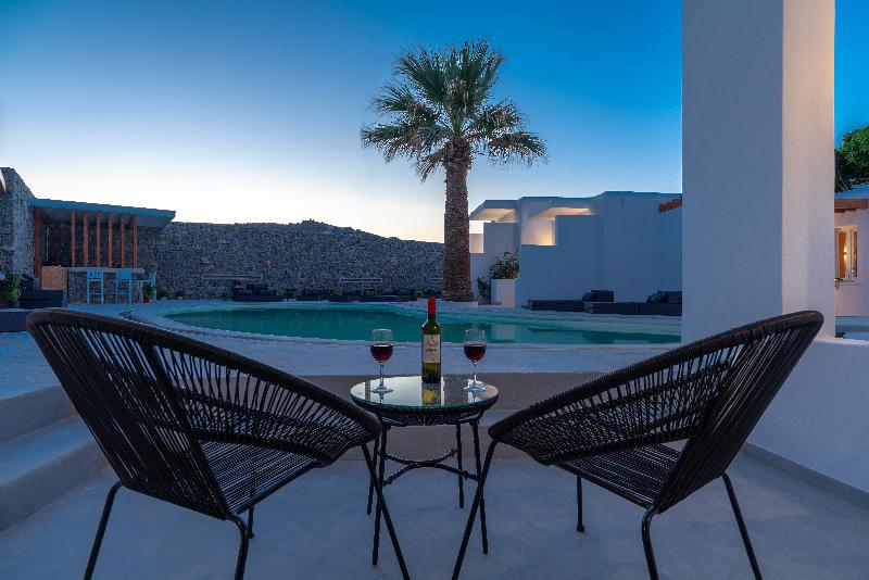Omnia Mykonos Boutique Hotel & Suites - Havuz