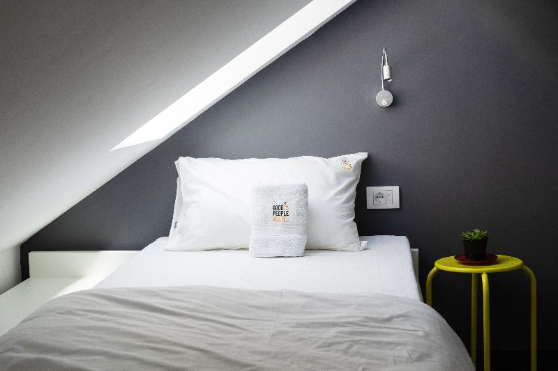 Good People Design Hostel - Oda