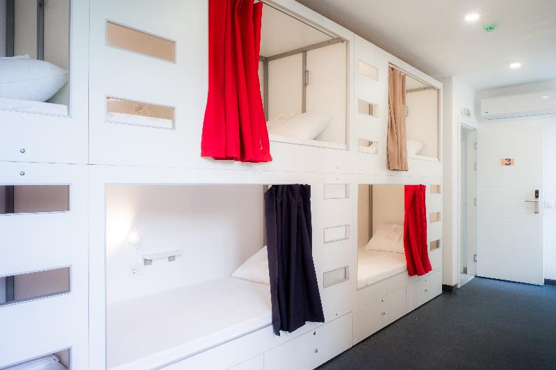 Good People Design Hostel - Oda