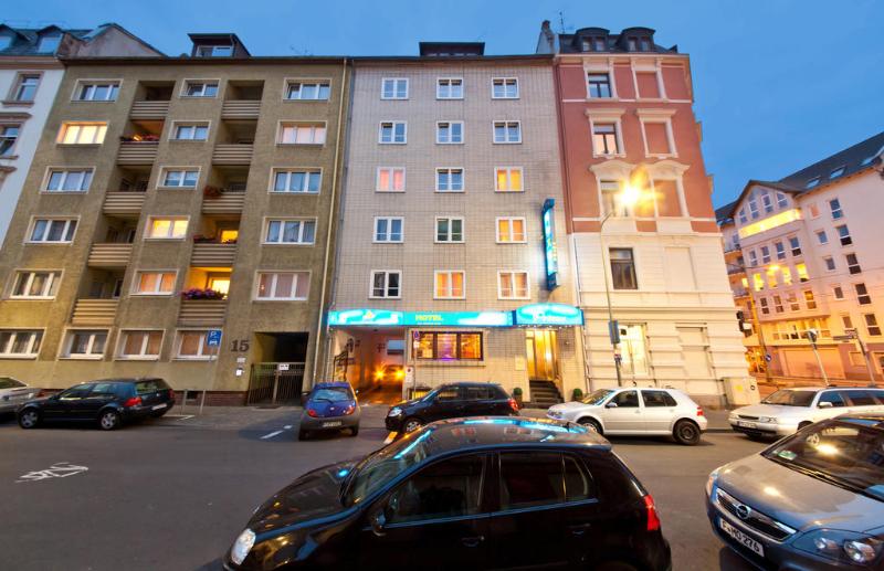 Primus Frankfurt - Genel