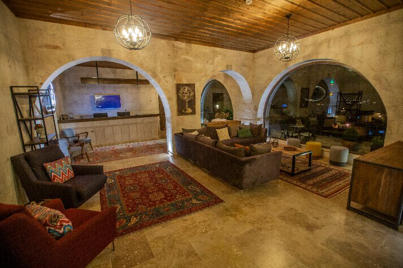 Nino Cave Suite - Lobi