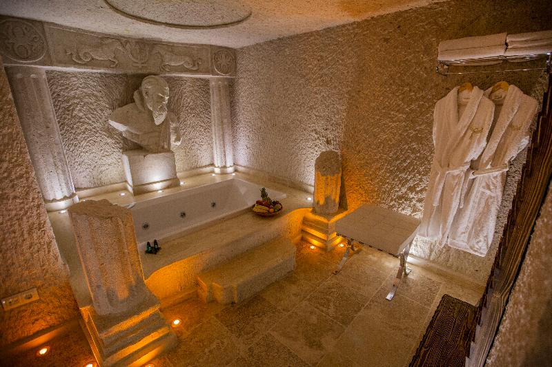 Nino Cave Suite - Oda