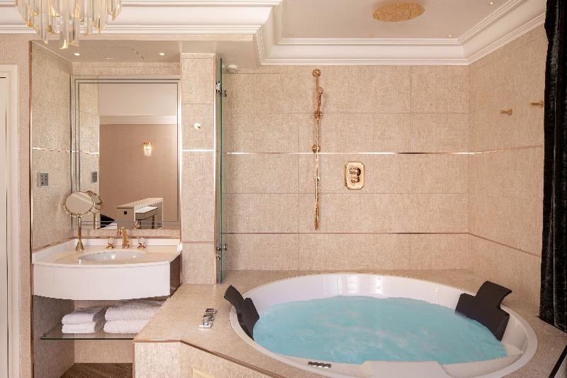 Paris J'Adore Hotel & Spa - Oda