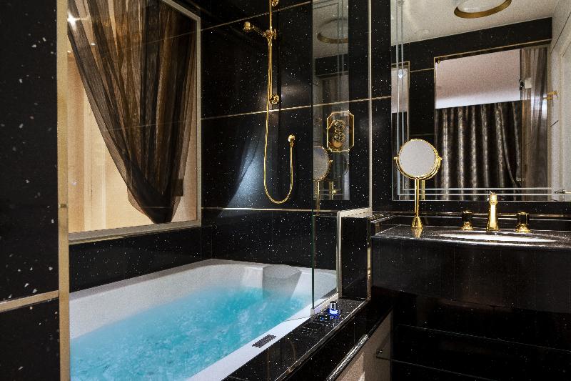 Paris J'Adore Hotel & Spa - Oda