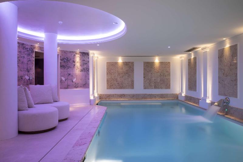 Paris J'Adore Hotel & Spa - Havuz
