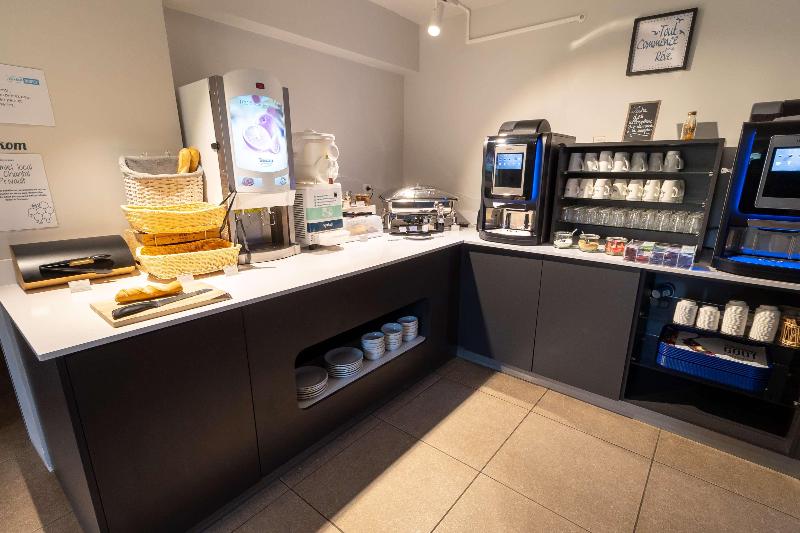 Kyriad Direct Auxerre - Appoigny - Restoran