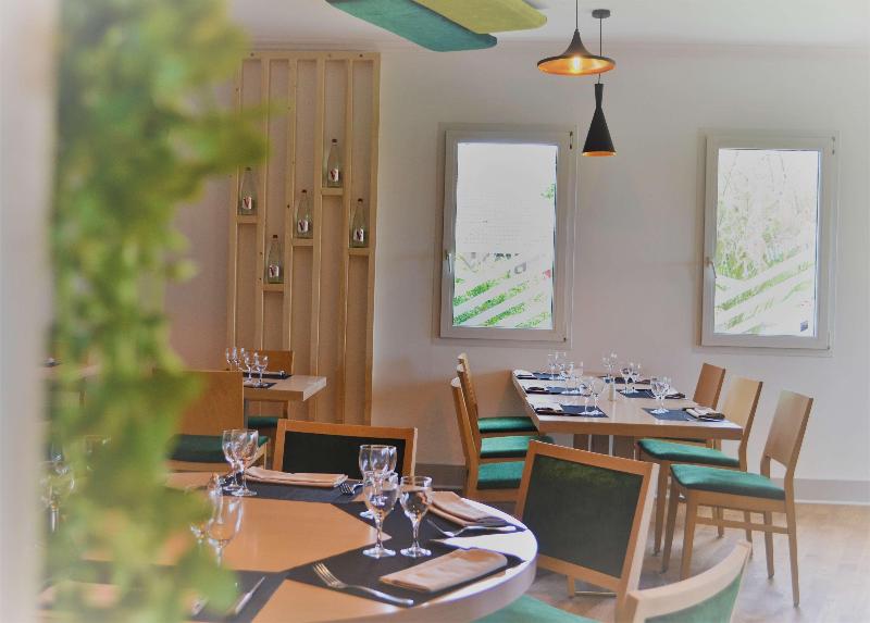 Kyriad Direct Auxerre - Appoigny - Restoran