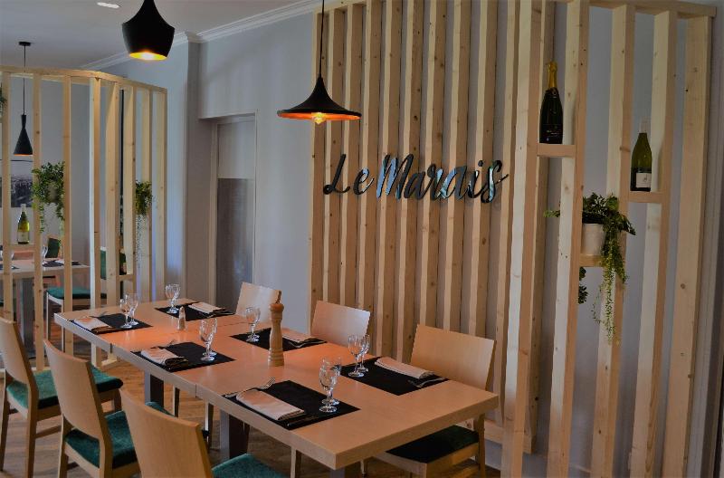 Kyriad Direct Auxerre - Appoigny - Restoran