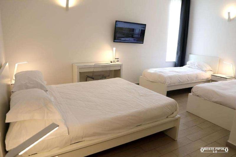Up Hotel - Oda